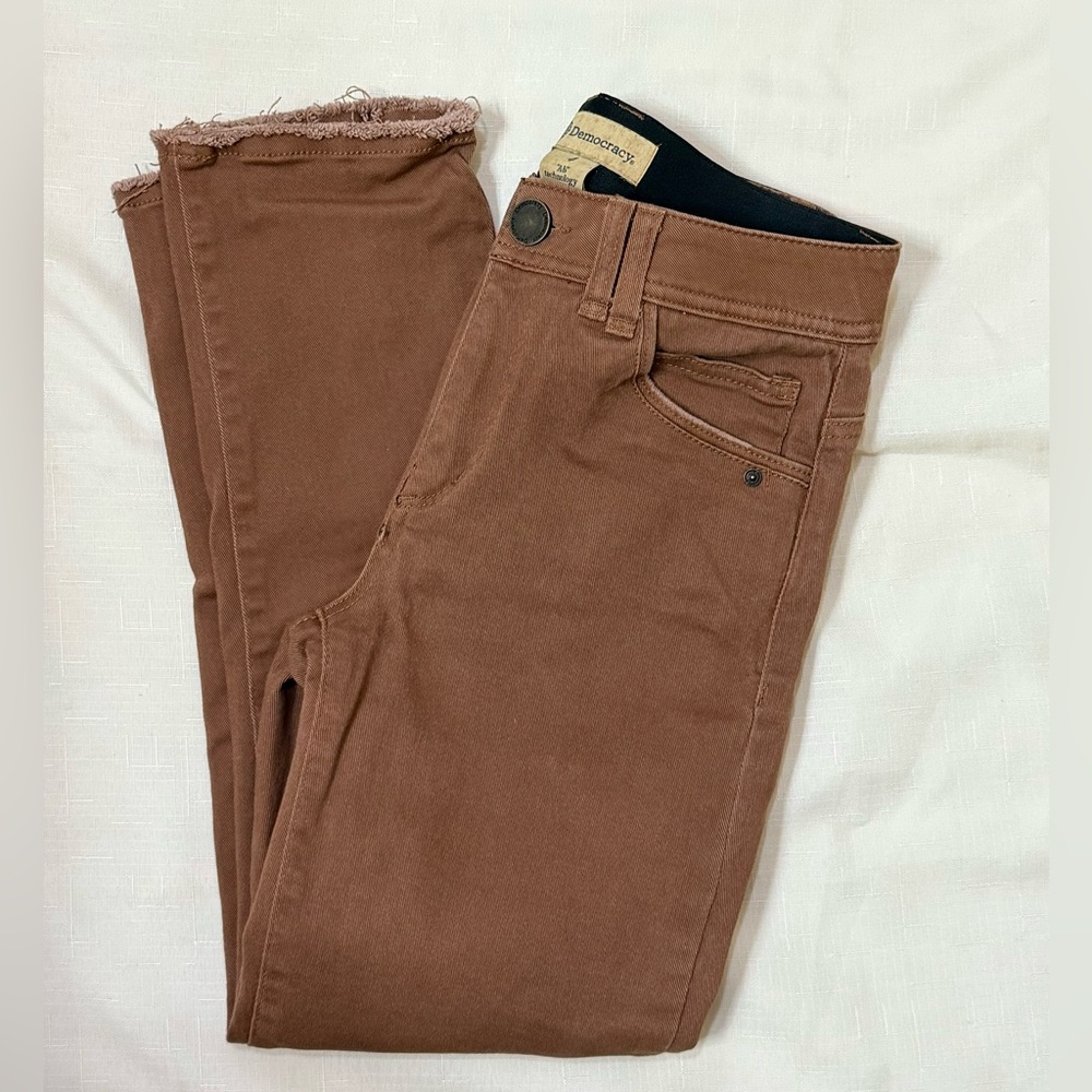 🦋 Democracy Tan Denim Jeans